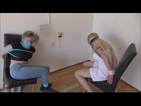 ❤️ Woledzera / womangidwa komanso wotsekeredwa / msungwana wovutika Kanema wamatako zolaula ny.pornohammer.ru  ❌