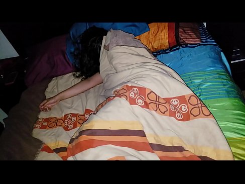 ❤️ Stepson akunyoza mayi ake omupeza ali m’tulo. Kanema wamatako zolaula ny.pornohammer.ru ❌